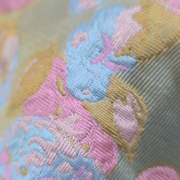 NWT Buddy Love Women's Dress Pastel Floral Brocadish Ruffly Plunging Party Sz M - Picture 10 of 15